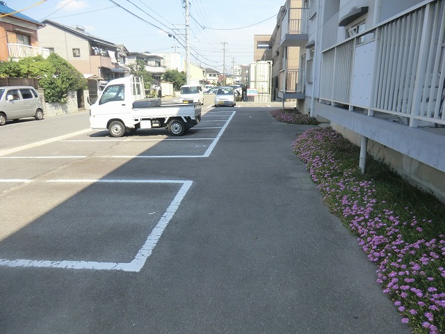 Parking lot