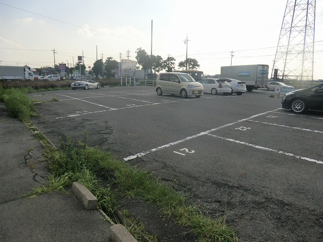 Parking lot
