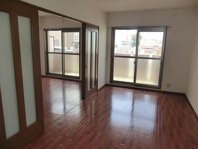 Living and room