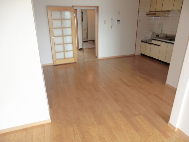 Living and room