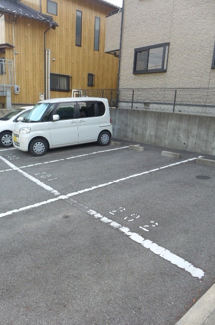 Parking lot