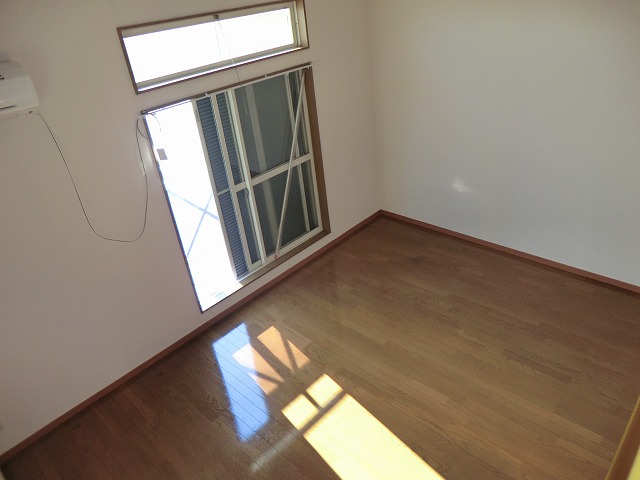 Other room space