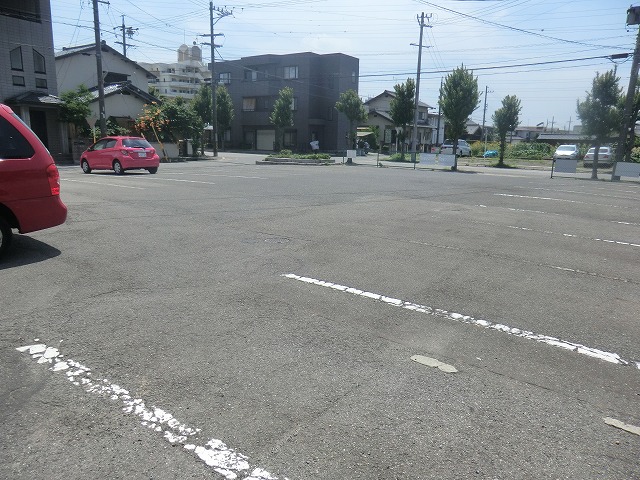 Parking lot