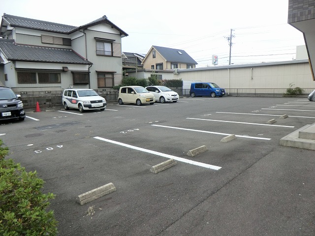 Parking lot
