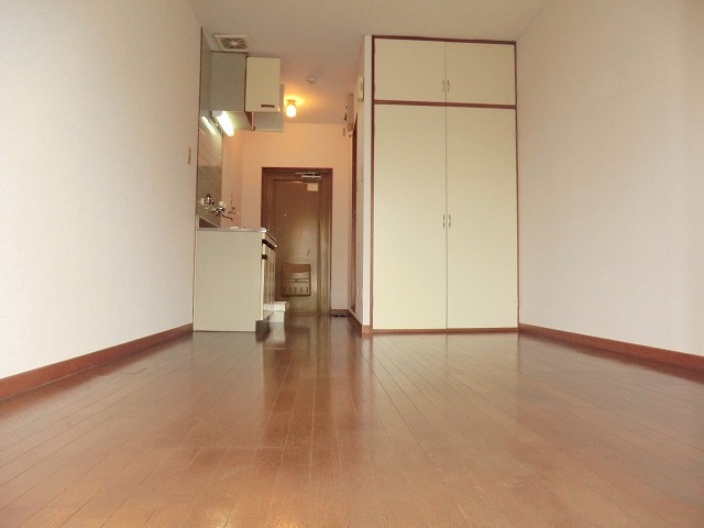 Living and room
