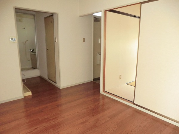 Living and room