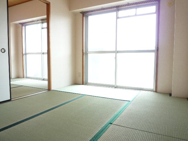 Other room space