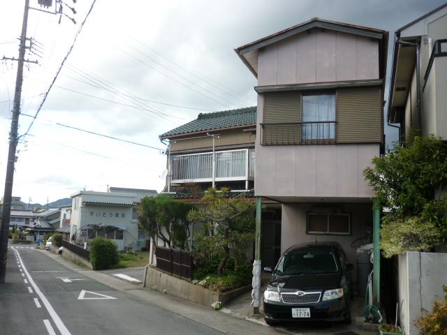 Local appearance photo. Local (April 2013) Shooting