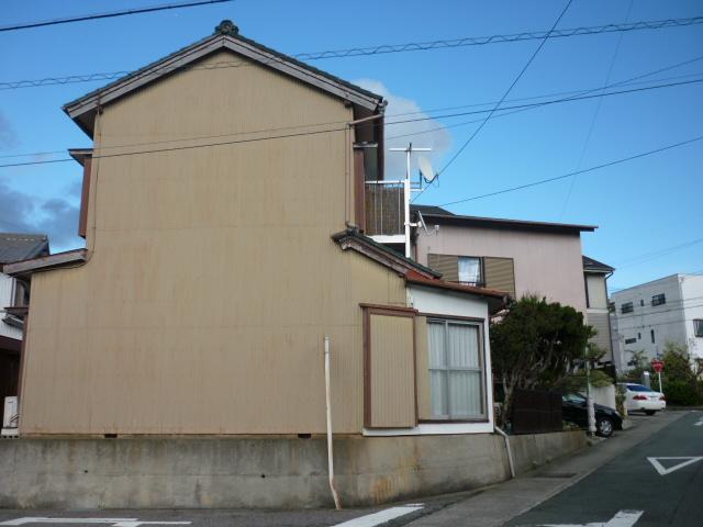 Local appearance photo. Local (April 2013) Shooting