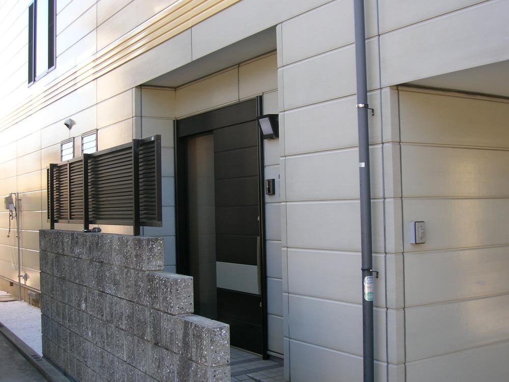 Local appearance photo. Entrance