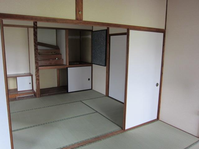 Non-living room. Local (October 11, 2013) Shooting