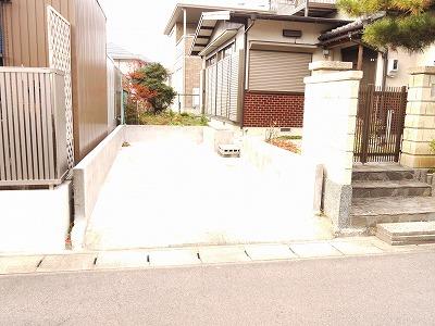 Parking lot. Local (12 May 2013) Shooting