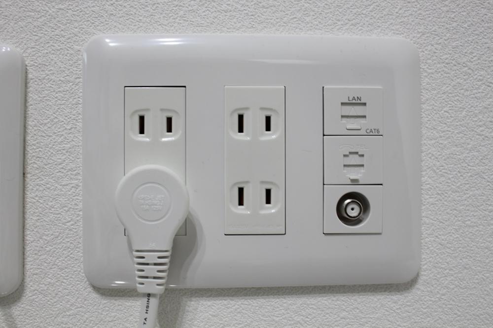 Other. Interior wiring. Category LAN wiring of 6 has been decorated.