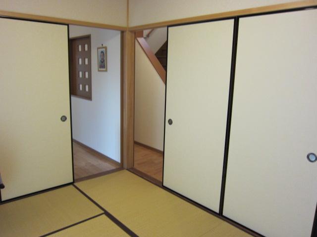 Non-living room. Local (September 23, 2013) Shooting