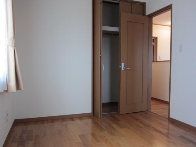 Non-living room. Local (September 23, 2013) Shooting