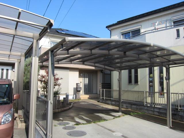 Parking lot. Local (12 May 2013) Shooting