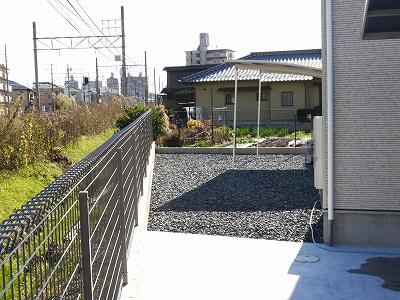 Garden. There cycle port on the east side