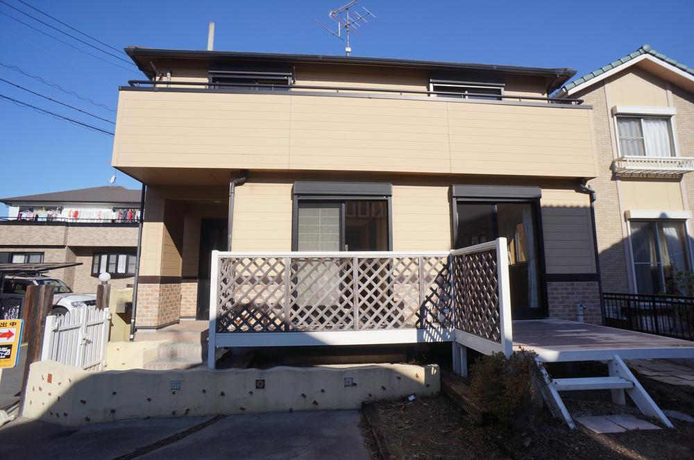 Local appearance photo. Local (12 May 2013) Shooting