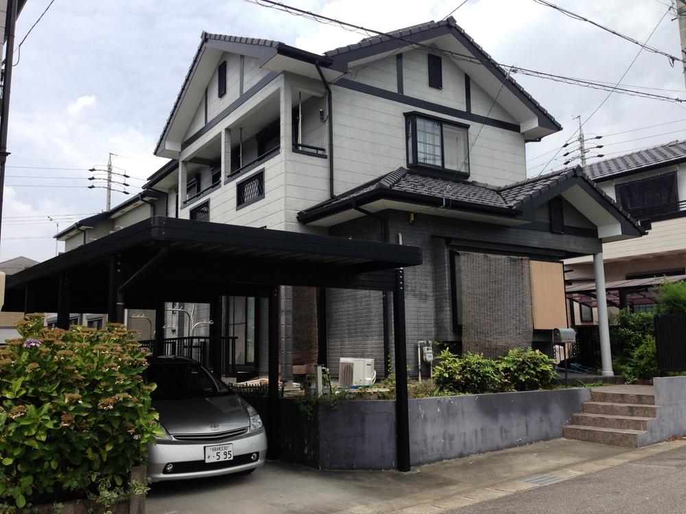 Local appearance photo. Local (11 May 2013) Shooting