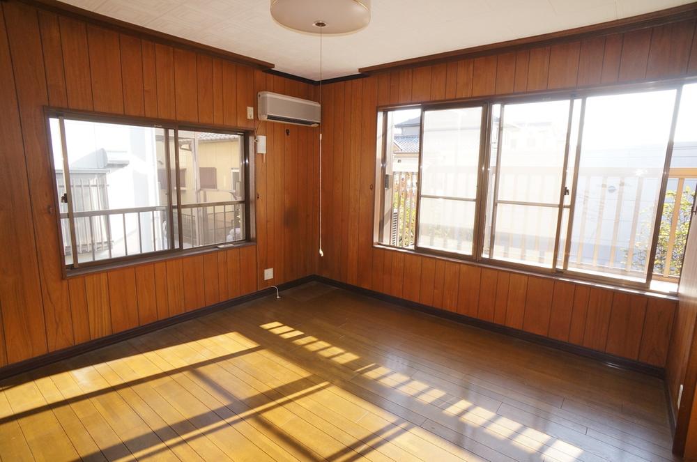 Non-living room. Second floor: Western-style about 8 pledge