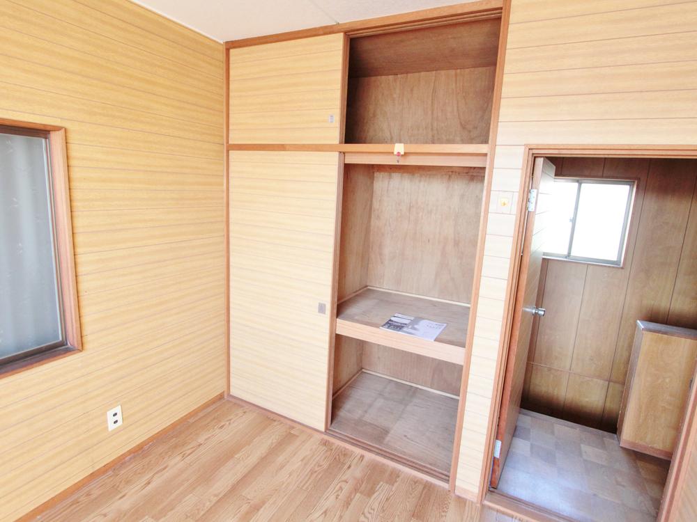 Receipt. Room (August 2013) Shooting