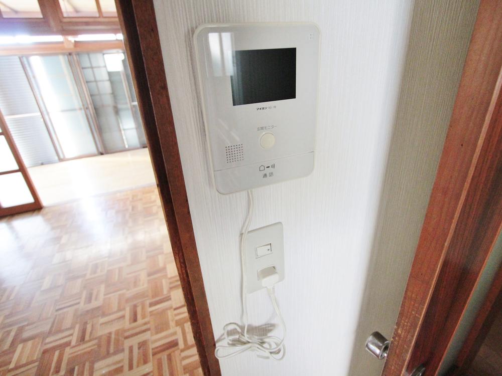 Other Equipment. Camera-equipped intercom