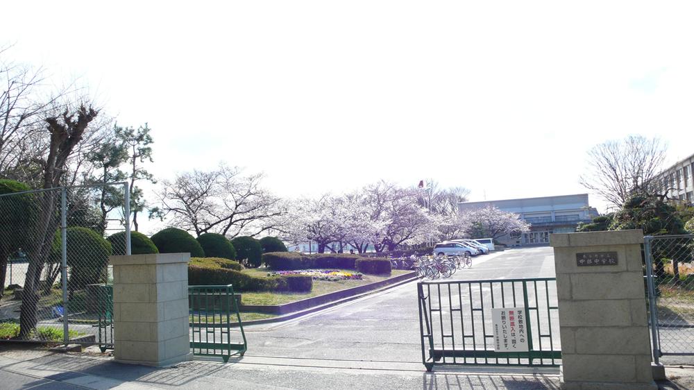 Junior high school. Kasugai until City Central Junior High School 1399m