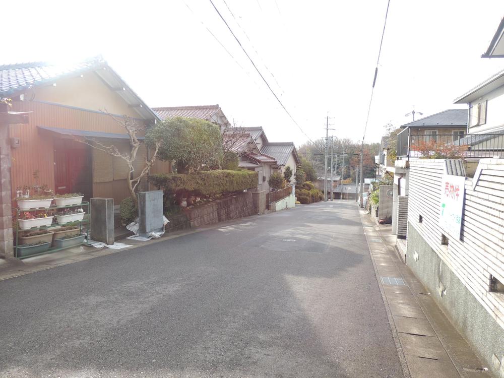 Local photos, including front road. Local Photos (December 27, 2013) Shooting