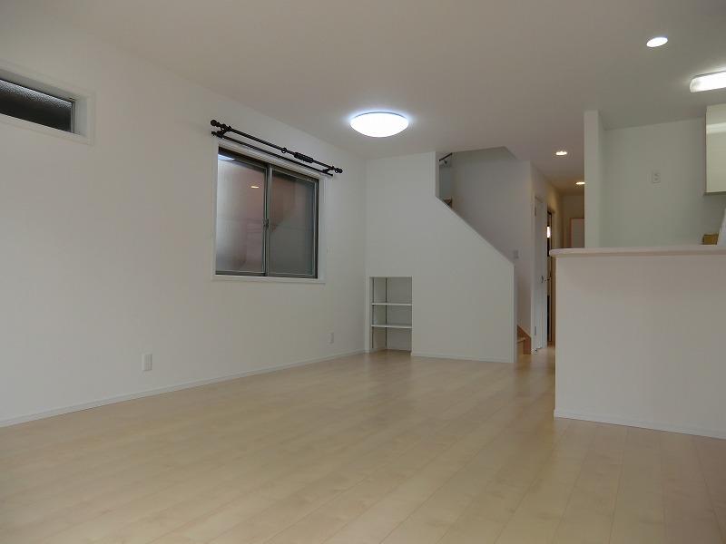 Living. Local (July 2013) Shooting