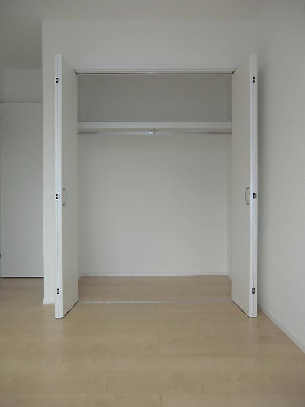 Receipt. Local (July 2013) Shooting