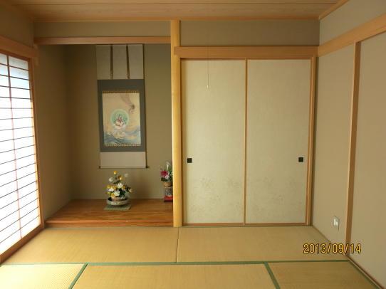 Non-living room. Indoor (September 2013) Shooting