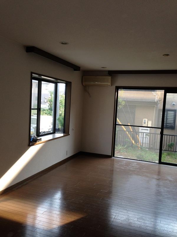 Living. Indoor (10 May 2013) Shooting