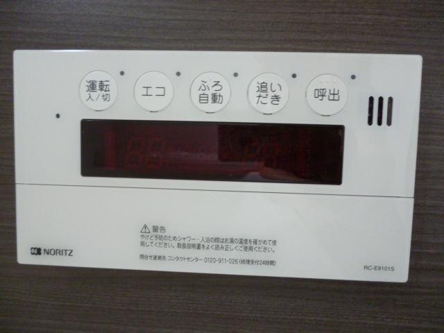 Same specifications photos (Other introspection). Monitor with intercom Example of construction