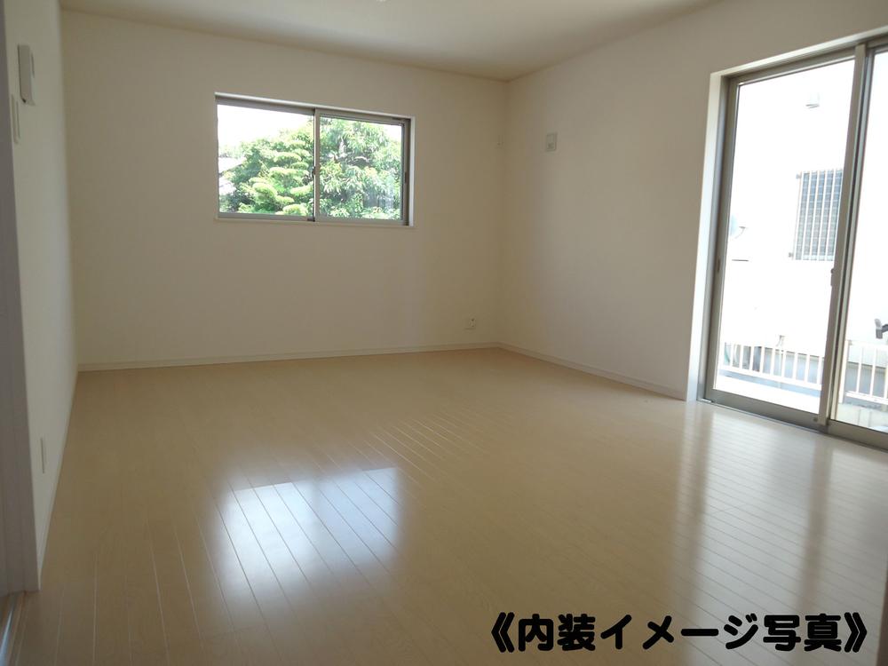 Other. Living image photo. It is different from the actual building. 