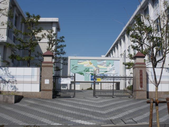 Junior high school. 880m up to municipal north junior high school (junior high school)
