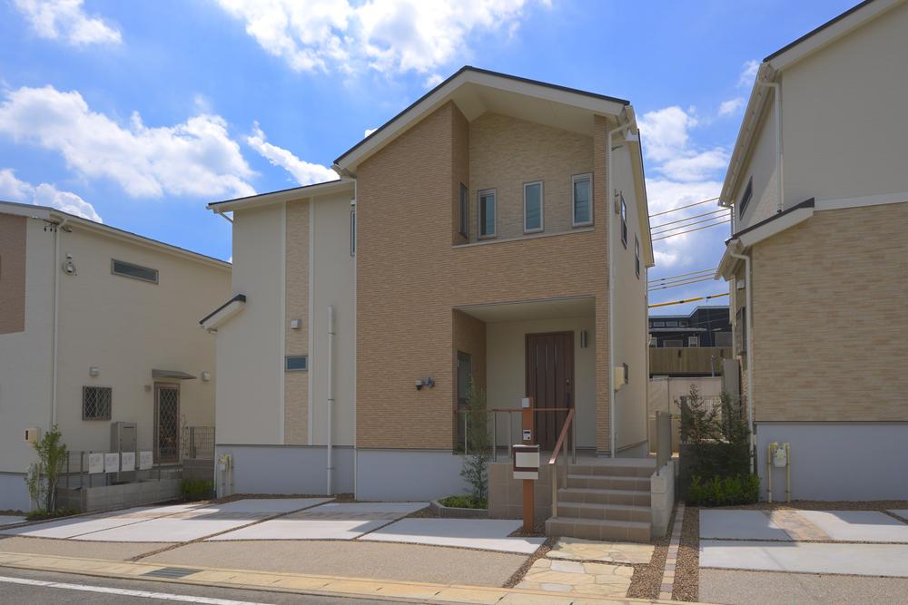 (No. 5 place House) Exterior site (August 23, 2013) Shooting. (No. 5 place House) Exterior