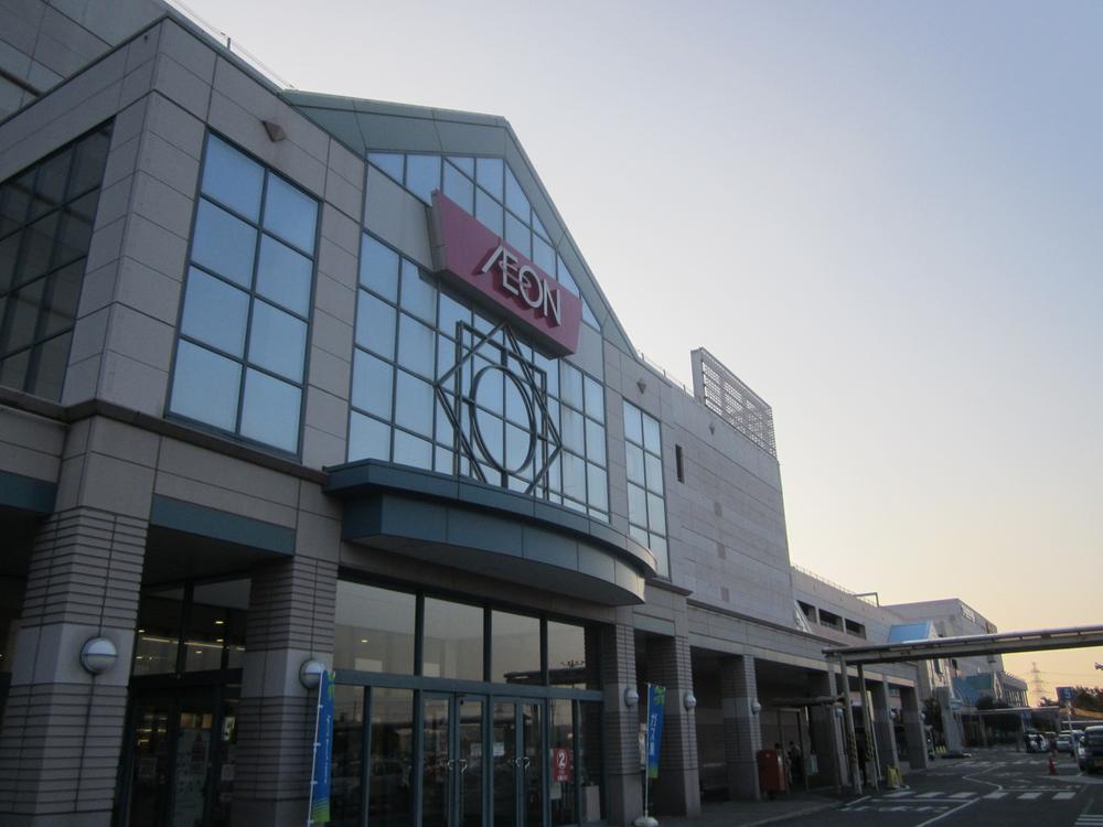 Shopping centre. Eye ・ 1371m to the mall