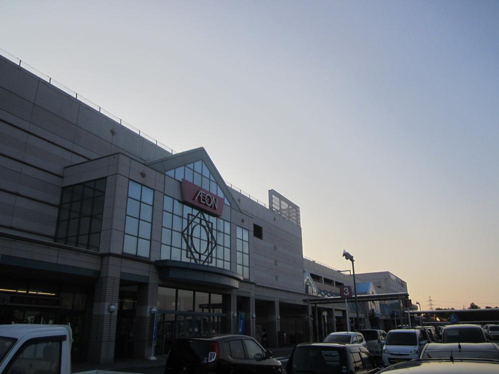 Shopping centre. Eye ・ 801m to the mall