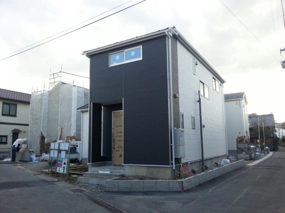 Other local. 1 Building site (November 2013) Shooting