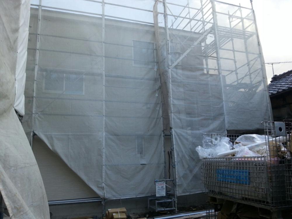 Local appearance photo. 5 Building