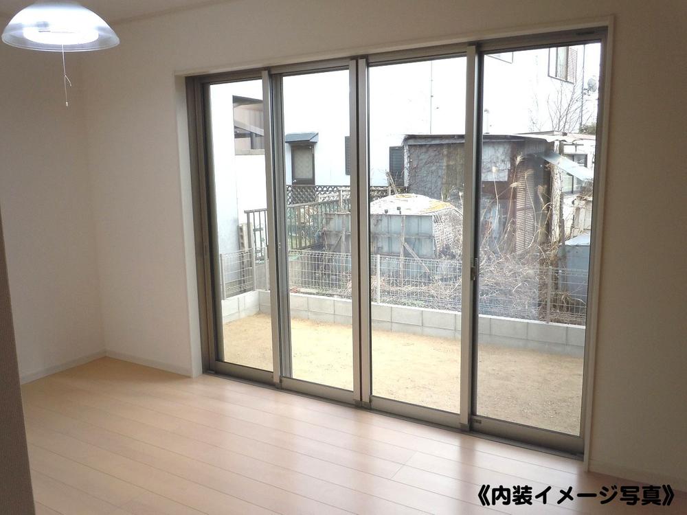 Other. Living image photo. It is different from the actual building. 