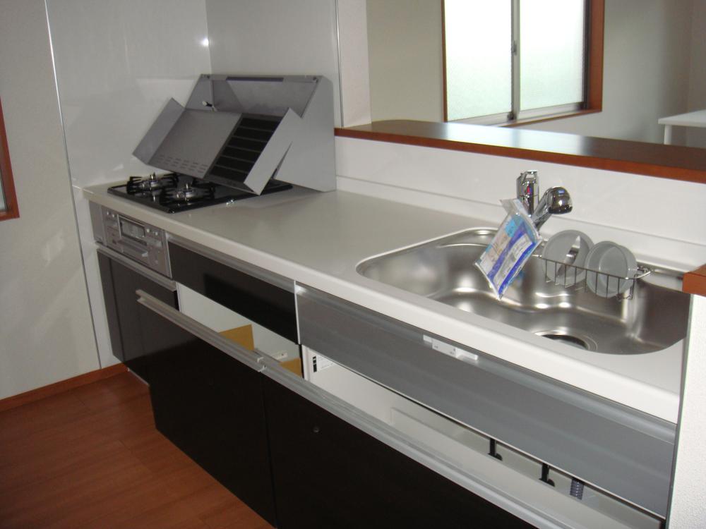 Same specifications photo (kitchen). There is the case that the same specifications differ from actual.