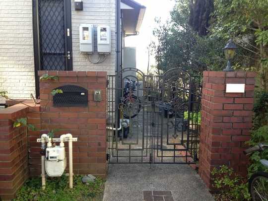 Local appearance photo