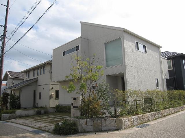 Local appearance photo. Exterior Photos 2013 November shooting