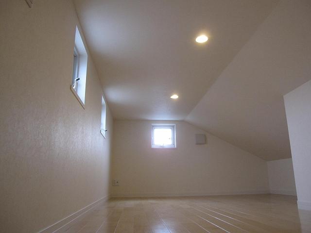 Non-living room. Loft 11.62 square meters