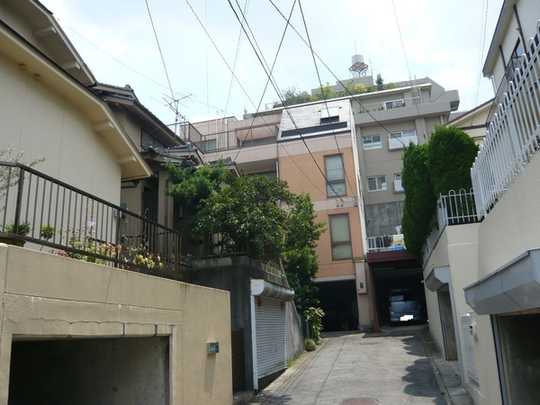 Local appearance photo