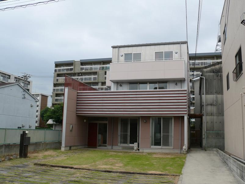 Local appearance photo. South side parking space is three parallel parking Allowed