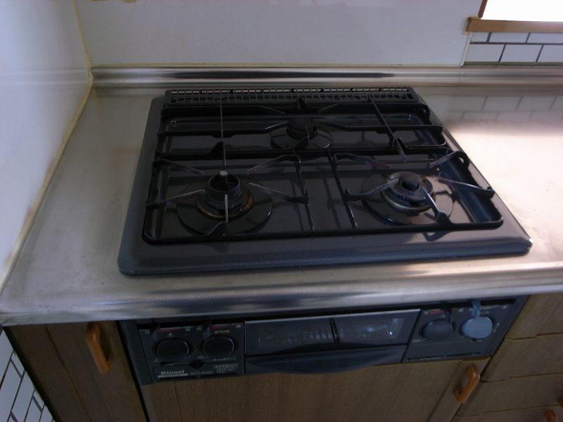 Kitchen. Indoor (11 May 2013) Shooting