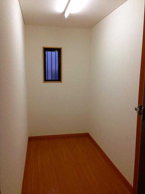 Receipt. 3 Pledge of walk-ink Rosen Tsu To