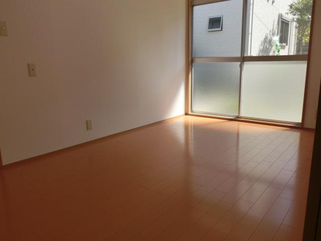 Non-living room. Indoor (September 2013) Shooting